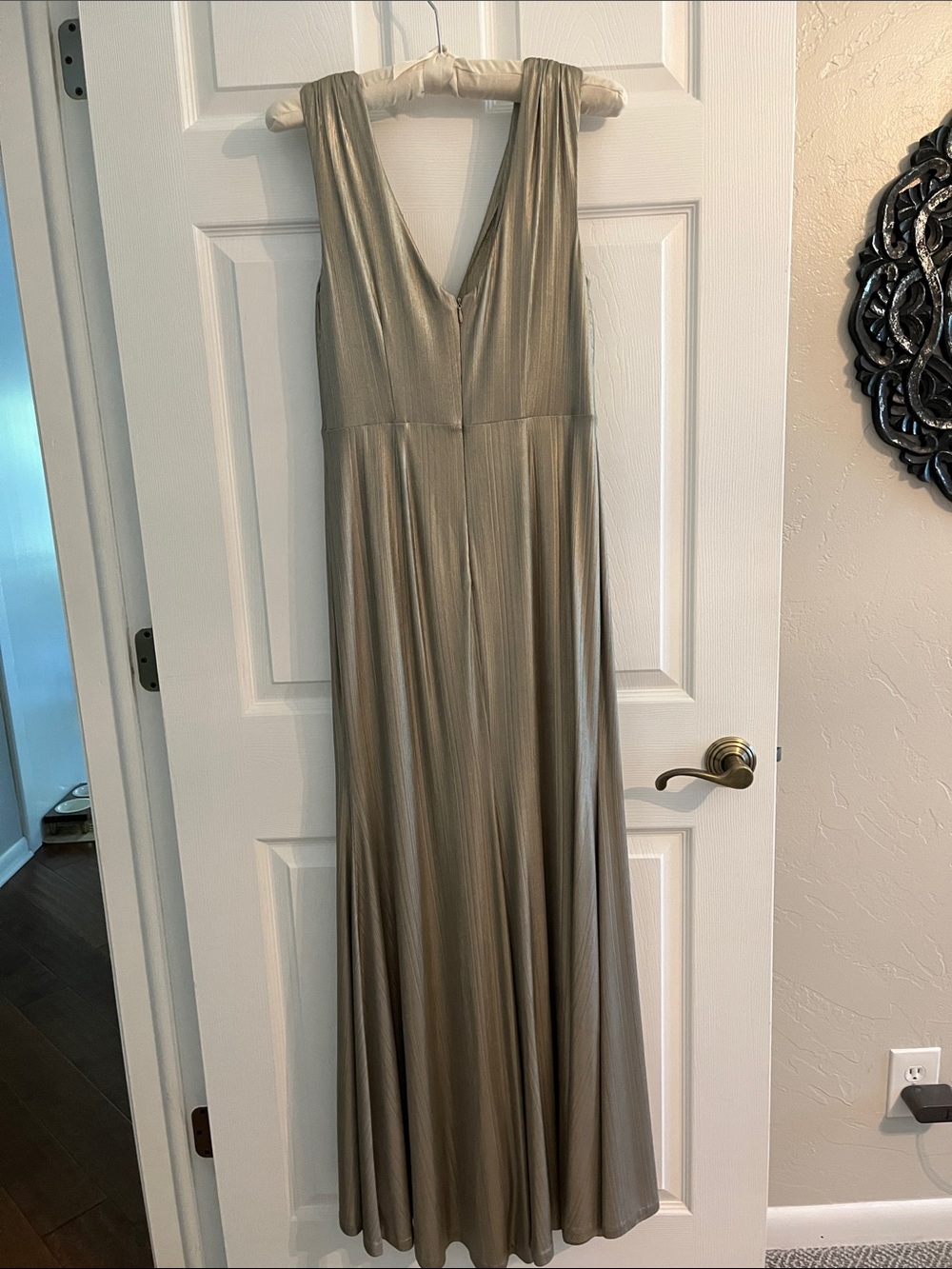 CALVIN KLEIN gold/taupe metallic evening gown - Picture 2 of 6